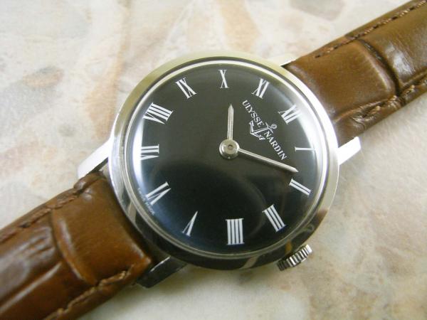 ユリス・ナルダン レディース 時計 アンティーク 希少 ブルーローマン