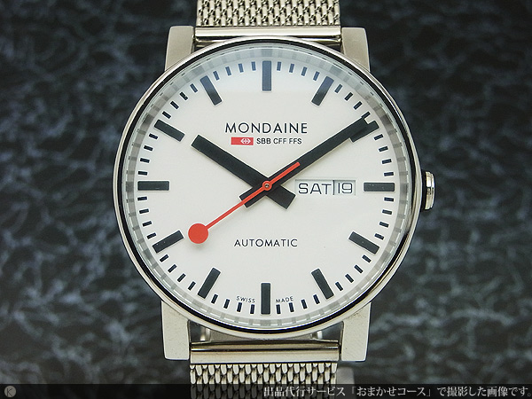 モンディーン MONDAINE スイス国鉄オフィシャルウォッチ ホワイト