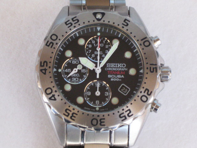 セイコー ダイバー クロノグラフ チタン SCUBA 200M 7T92-0BD0 SBDQ001