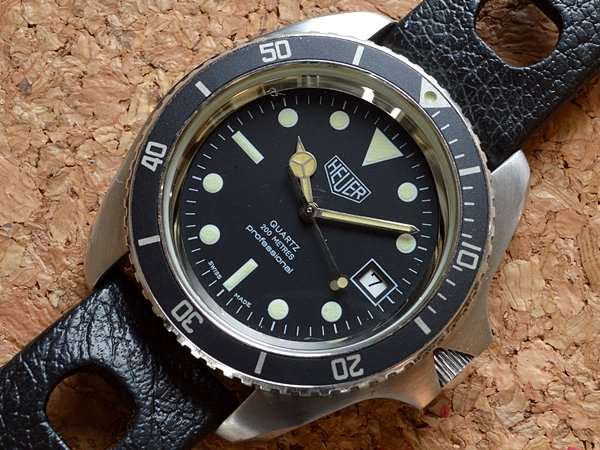 ホイヤー HEUER プロフェッショナル200m 希少20mmトロピックベルト