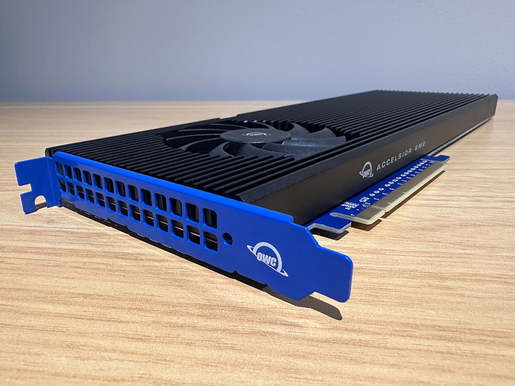 デスクトップPCの限界突破！ 最大8枚のSSDを積めるPCIeストレージ