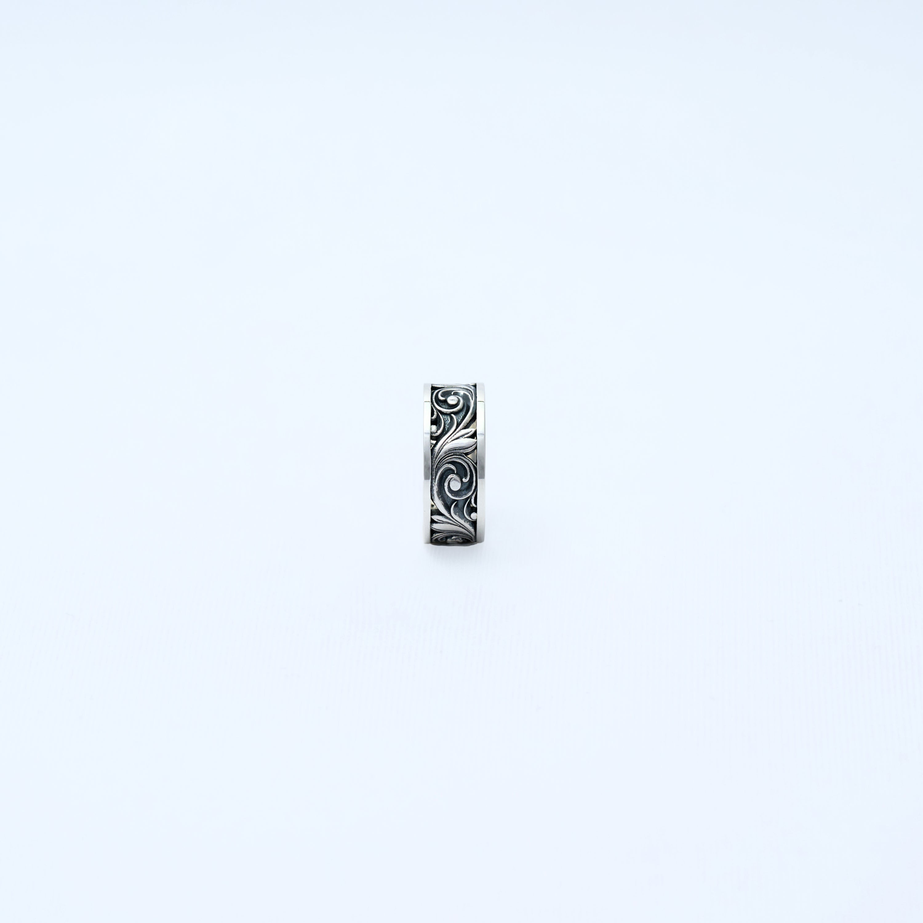 sv925 クラシカルアラベスクリング – AQUA SILVER