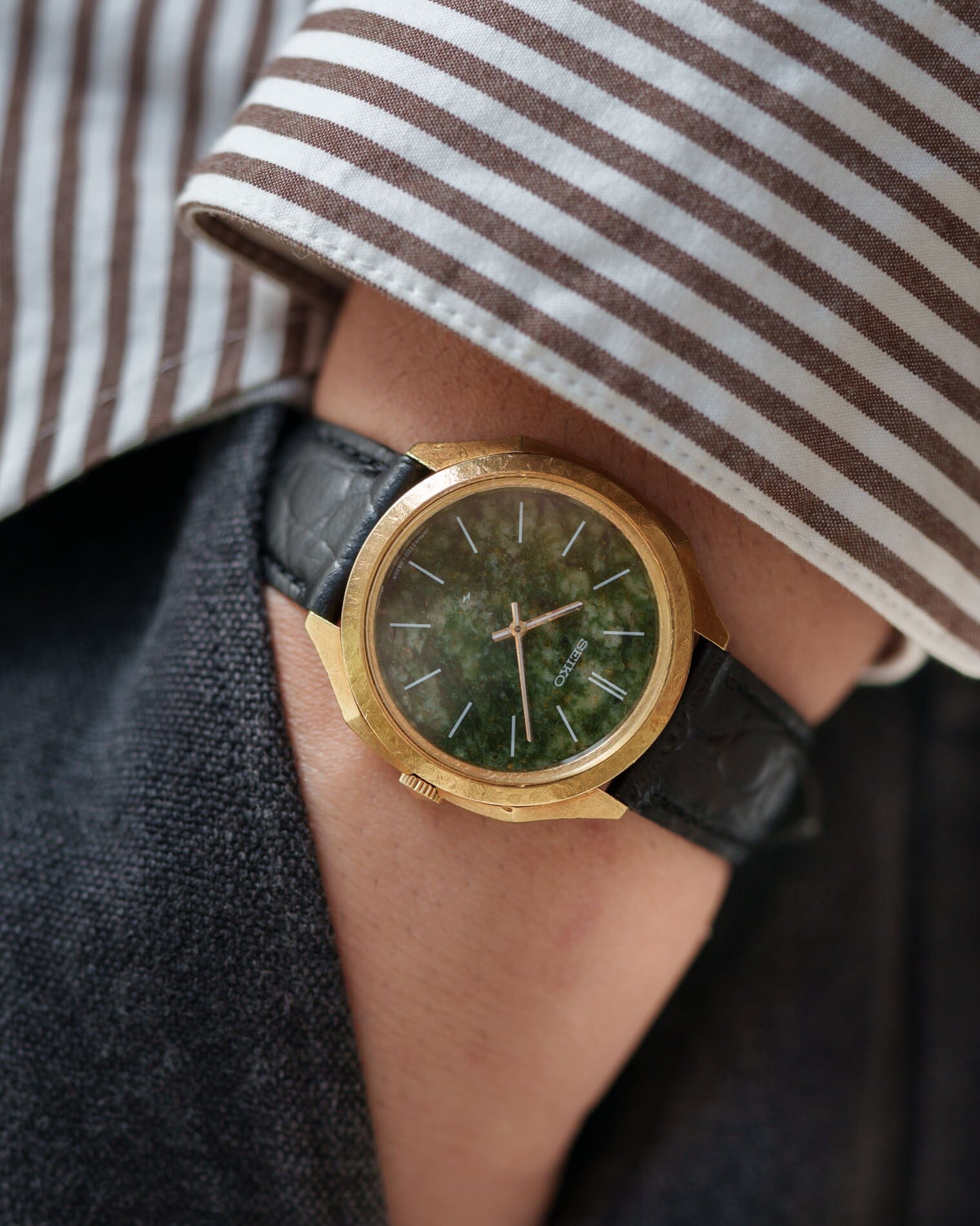 セイコー シャリオ 2220-0340 18K YG 翡翠文字盤 純正尾錠付き | ARBITRO