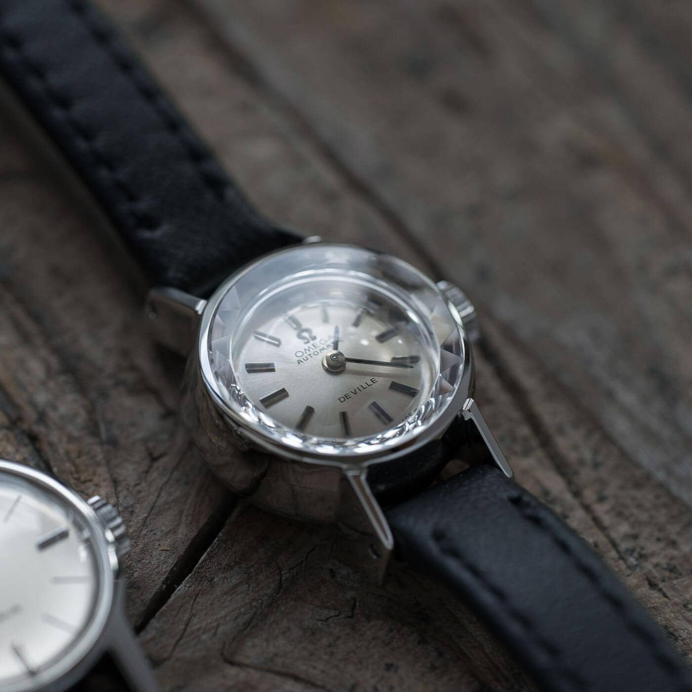 オメガ デ・ヴィル カットガラス 70年代 / OMEGA De Ville | ARBITRO