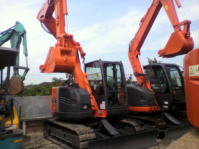 ZX75UR-3 | 油圧ショベル | 株式会社アタッチリンク