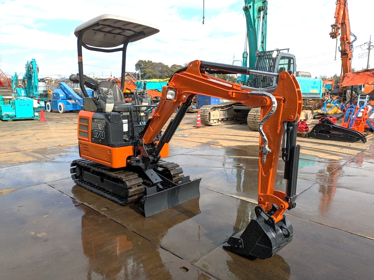 ID99408】ZX17U-5A | 特選解体重機 | 株式会社アタッチリンク