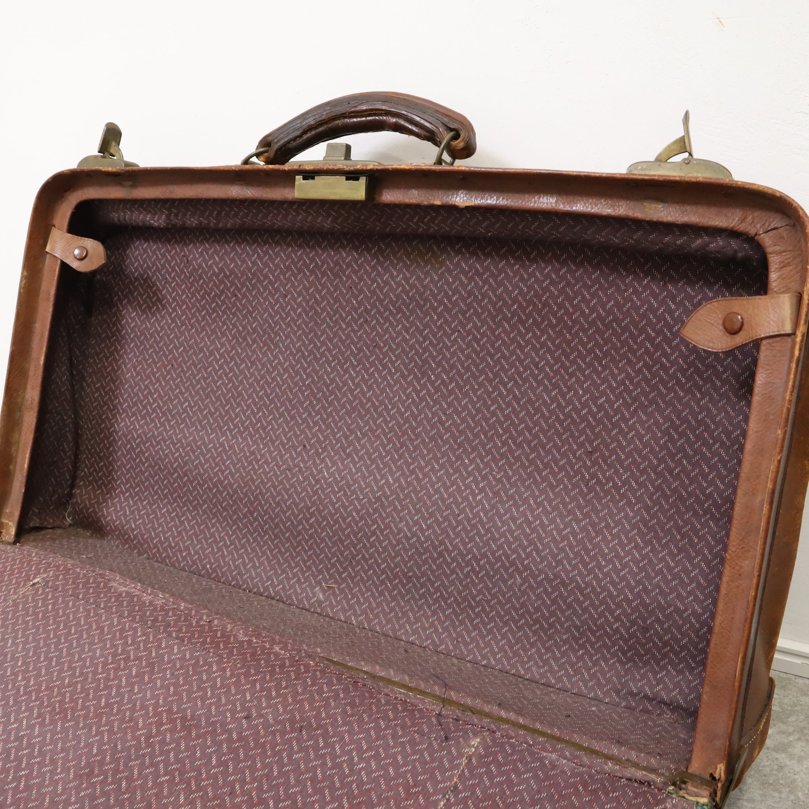 雰囲気最高！ヴィンテージ 本革トランクケース/ボストンバッグ