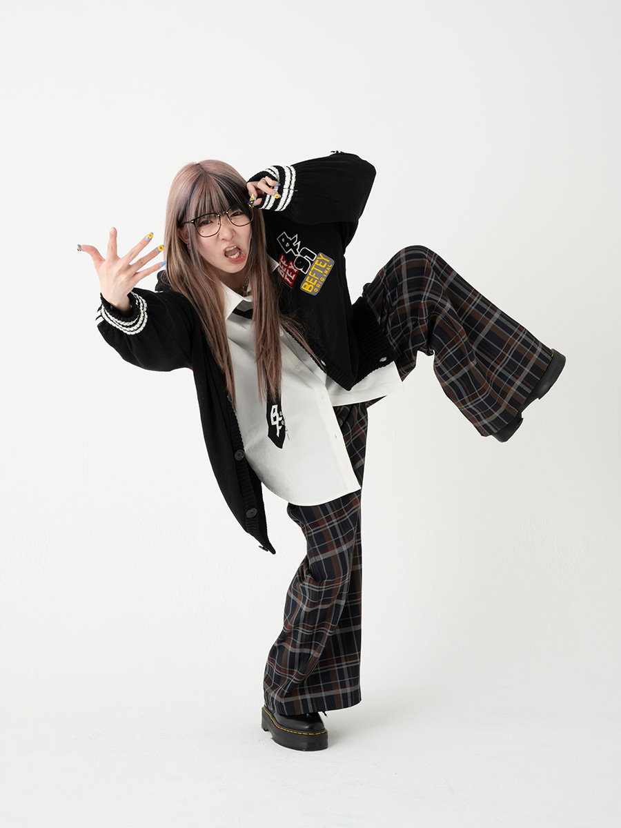 BEFTEY / オーバーだぼだぼパンツ（ネイビーチェック）