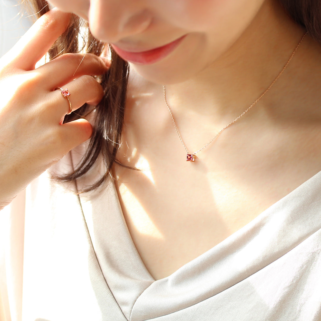 ビズー公式】シャンパン ガーネット K18(18金) PT ネックレス セラム