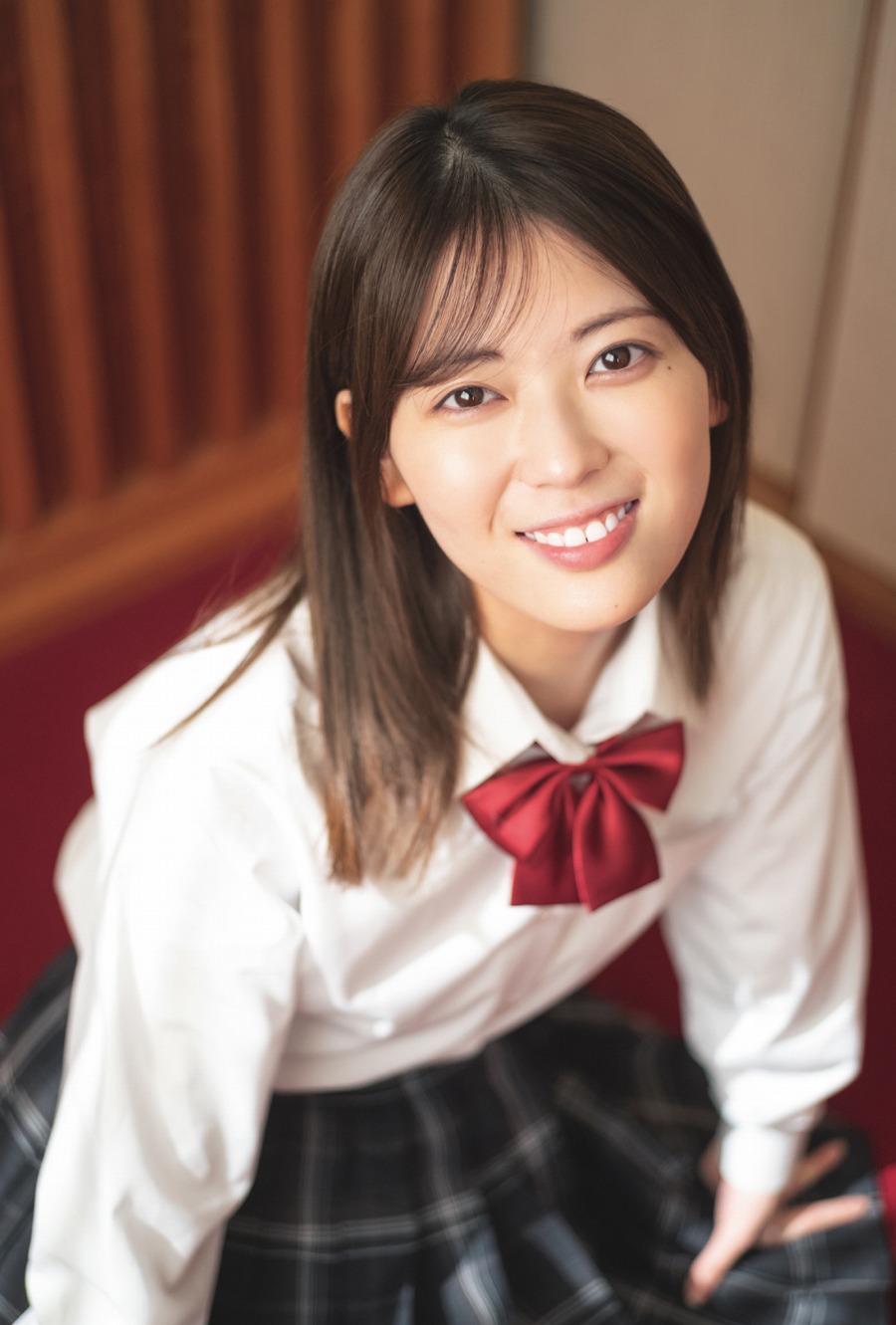 乃木坂46岩本蓮加の18歳を切り取る 中学・高校卒業アイドル特集