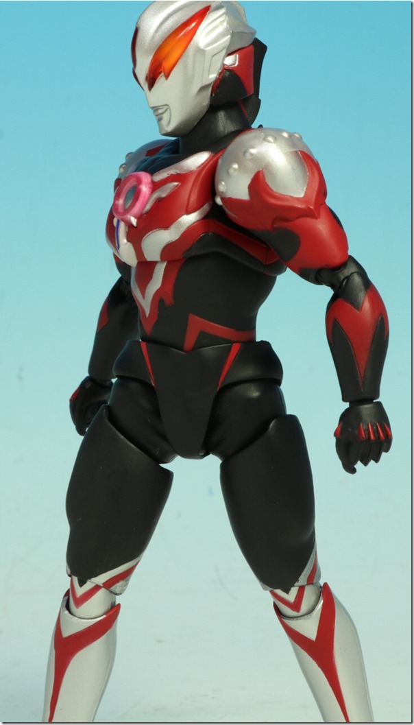 S.H.フィギュアーツ ウルトラマンオーブ サンダーブレスター レビュー