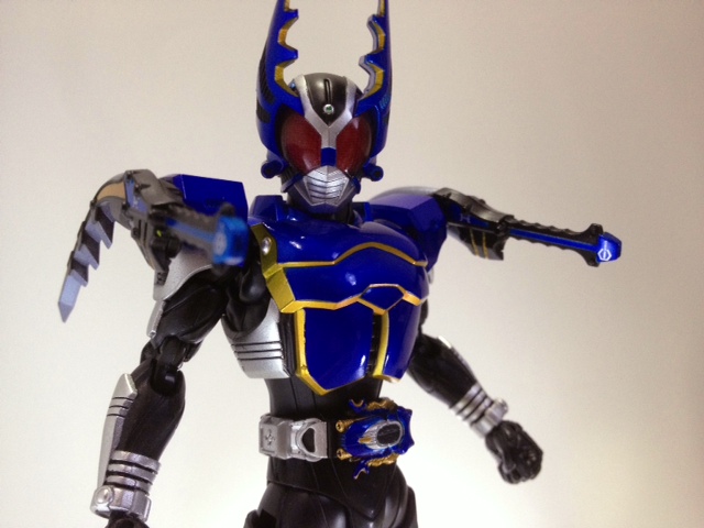 S.H.Figuarts 真骨彫 ：仮面ライダーガタック ライダーフォーム