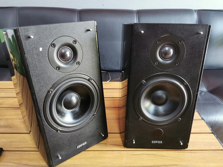 EDIFIER 『R2000DB』 レビューチェック ～日本だと異様に安いEagle Eye