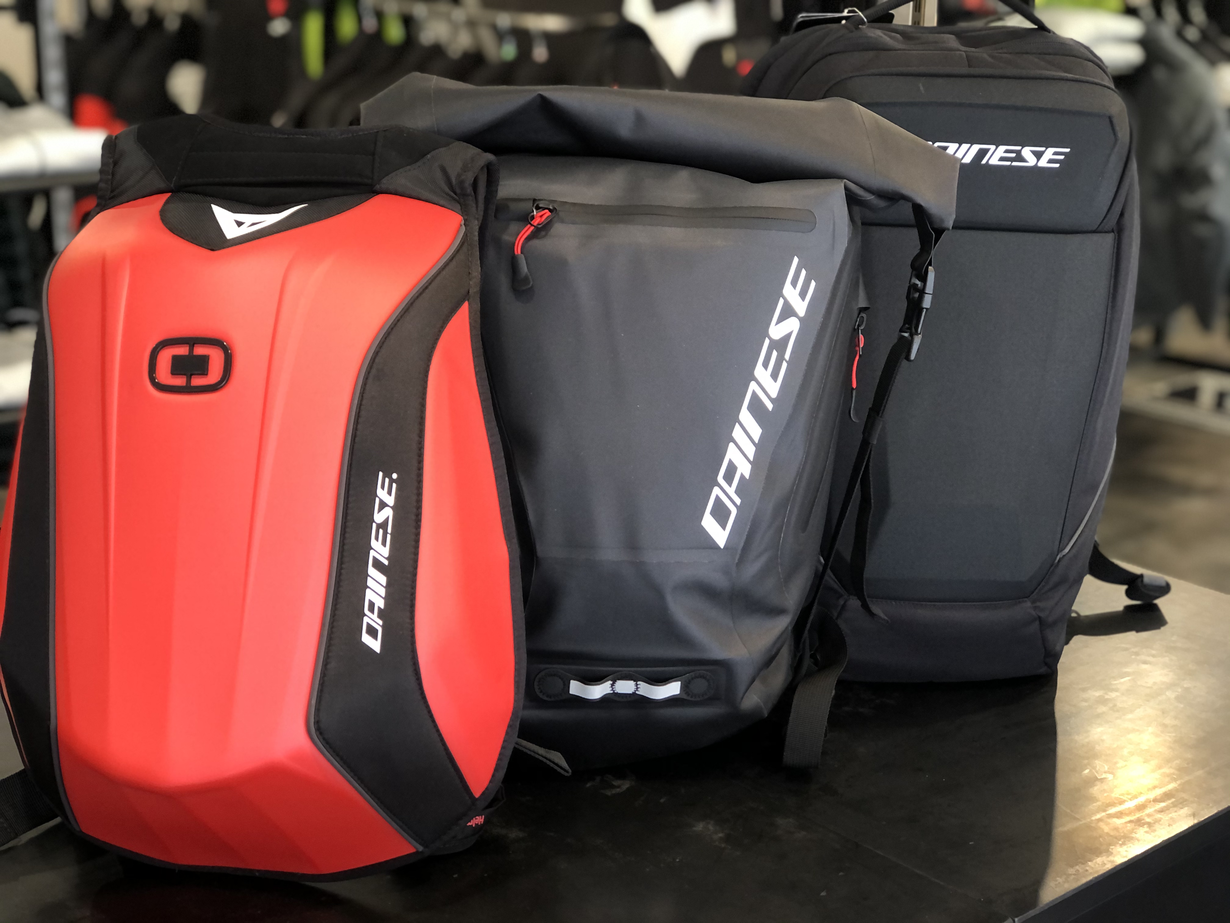 ツーリングや日常で活躍してくれるバックパックのご紹介