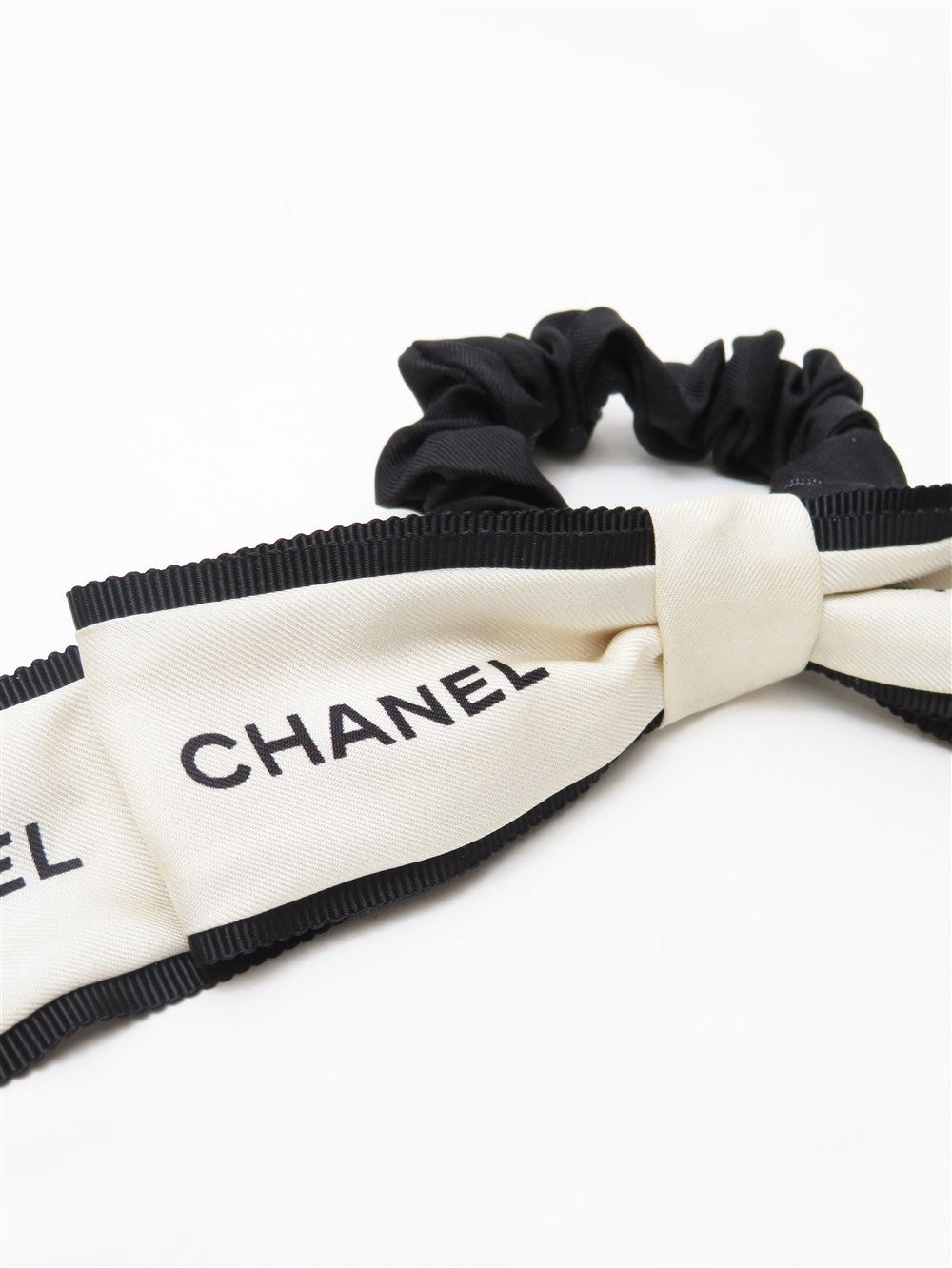 CC シルク リボン シュシュ ヘアアクセサリー