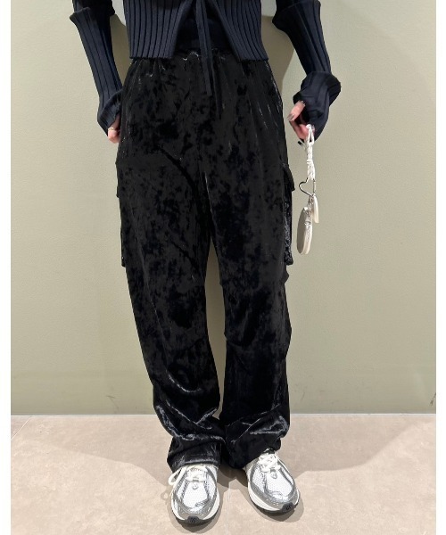 emmi（エミ）の「ベロアカーゴパンツ（カーゴパンツ）」 - WEAR