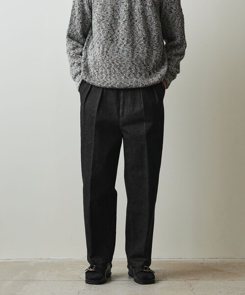 Steven Alan＞ 13.5oz デニム インツープリーツ ドレス トラウザーズ