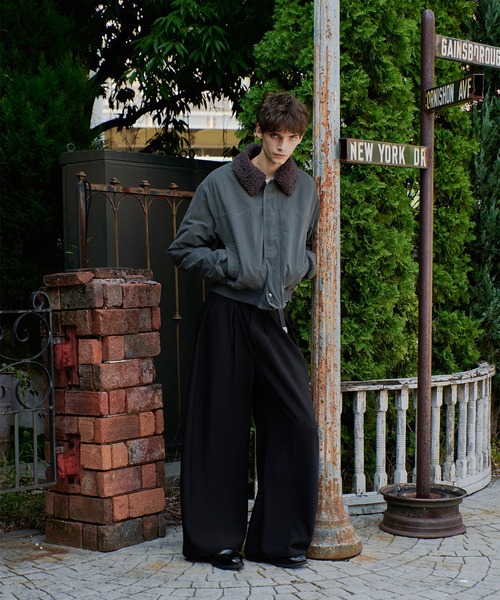 Regen Glanz（レーゲングランツ）の「collar boa blouson/襟ボア