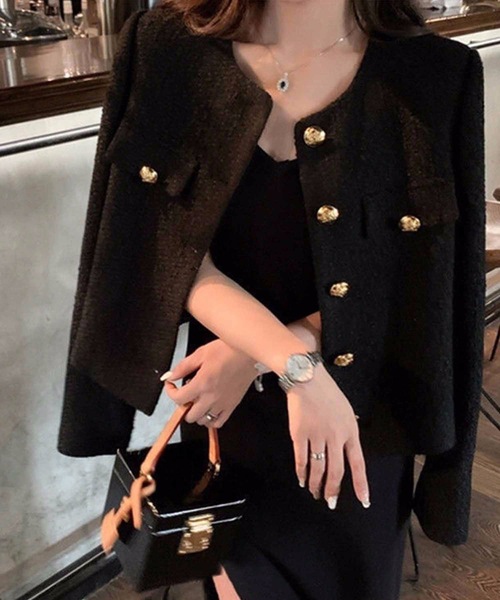 Nyu（ニュウ）の「ゴールドボタンツイードジャケット（ノーカラー