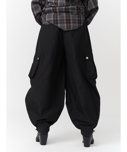 PAMEO POSE（パメオポーズ）の「Nylon Shaka Cargo Pants（その他