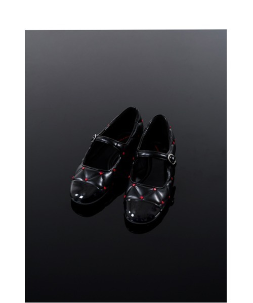 CHARLES & KEITH（チャールズ & キース）の「Dahlia ダリア ハート