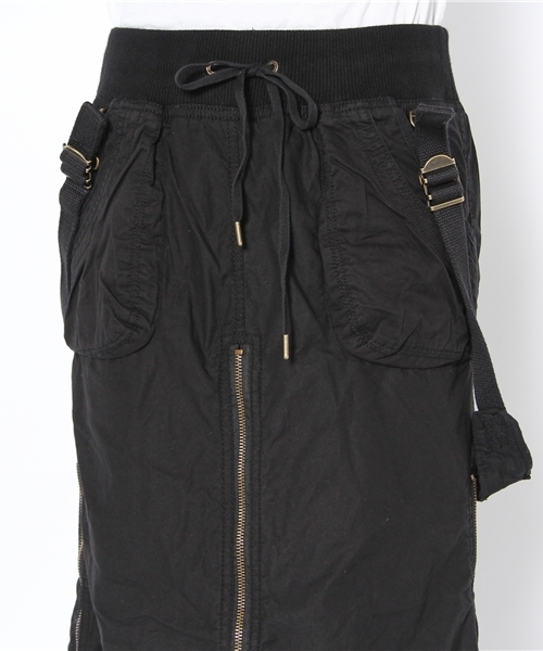 goa（ゴア）の「サスペンダー付綿カーゴロングスカート（スカート