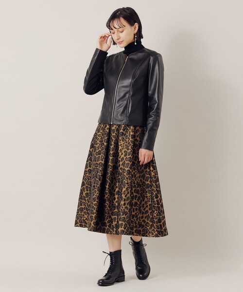 EPOCA THE SHOP（エポカザショップ）の「ラムレザーノーカラー