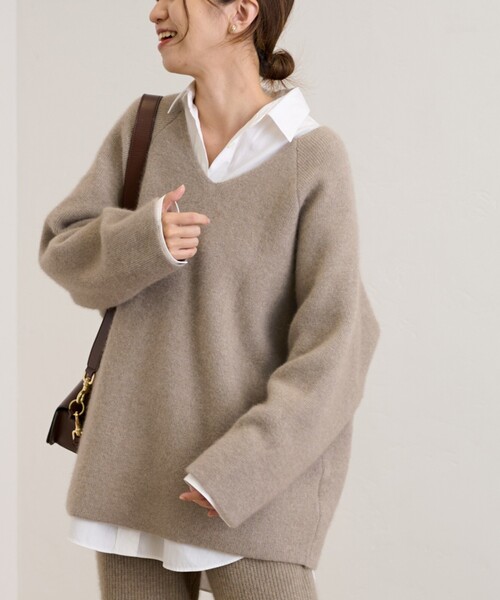 FRAMeWORK（フレームワーク）の「ファーヤーン接結Vネックプルオーバー