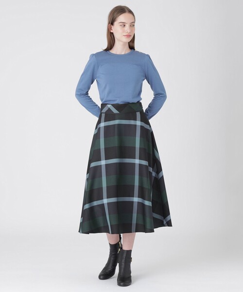 BLUE LABEL CRESTBRIDGE（ブルーレーベルクレストブリッジ）の