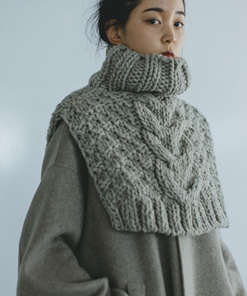かぐれ（カグレ）の「ペルーショルダーニットウォーマー（ネック
