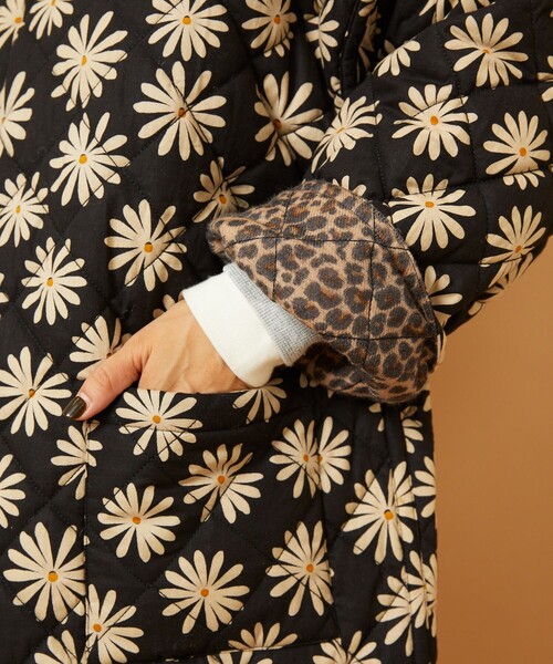 Freada（フリーダ）の「インドリバーシブルロングキルトコート（その他