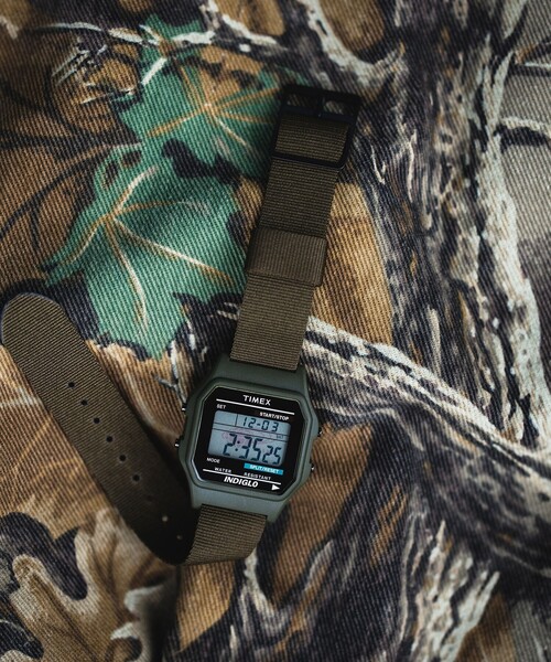 TIMEX（タイメックス）の「TIMEX × BEAMS / 別注 MILITARY DIGITAL