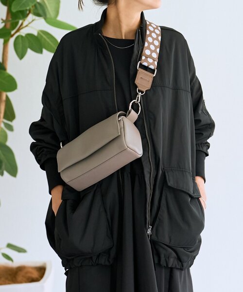 本革》ミニレザーボディバッグ（ショルダーバッグ）｜BEARDSLEY