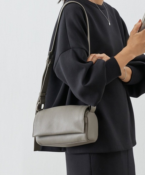 本革》ミニレザーボディバッグ（ショルダーバッグ）｜BEARDSLEY