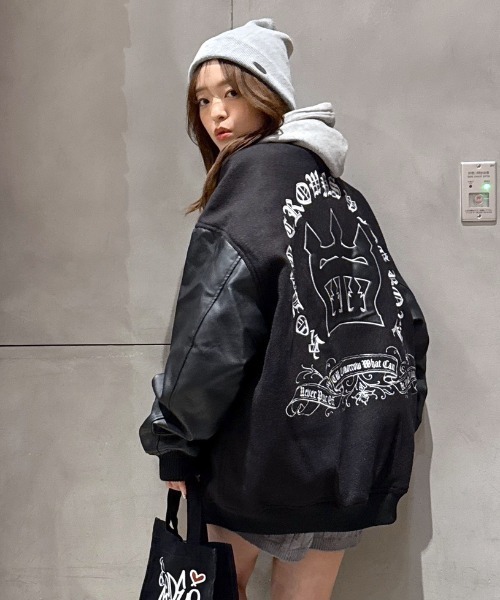 Blackletter スタジャン（スタジャン）｜RODEO CROWNS WIDE BOWL