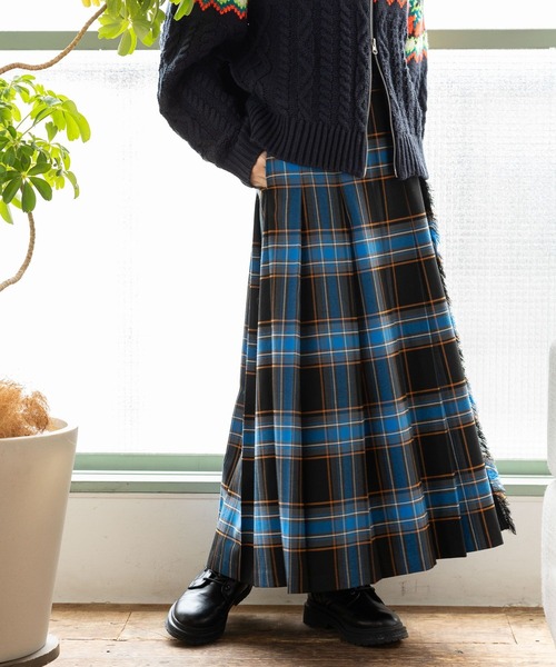 niko and（ニコアンド）の「チェックツイルキルトスカート