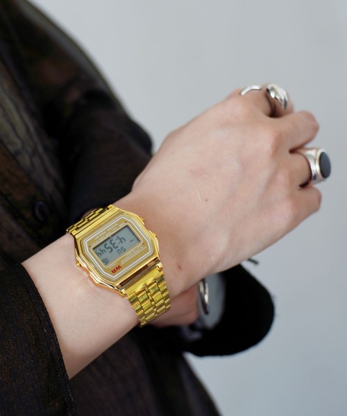 Port（ポート）の「デジタル フェイス ステンレス ウォッチ / 腕時計