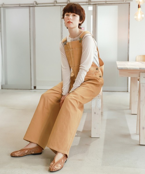 niko and（ニコアンド）の「ヘリンボーンサロペット（サロペット