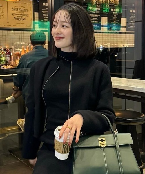 anuans（アニュアンス）の「ウールダブルクロスリバーショート