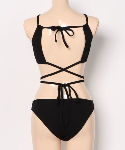 おしゃれスタ（オシャレスタ）の「ホルターネッククロスストラップ