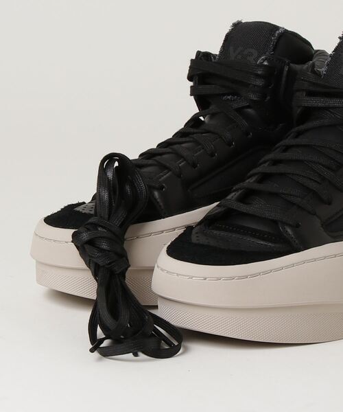 Y-3（ワイスリー）の「Y-3 CENTENNIAL HIGH（スニーカー）」 - WEAR