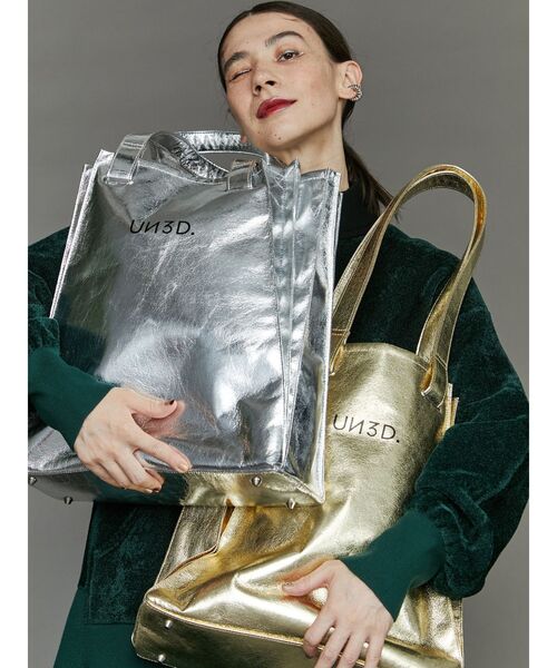 UN3D.（アンスリード）の「METALLIC ORIGAMI TOTE / メタリック