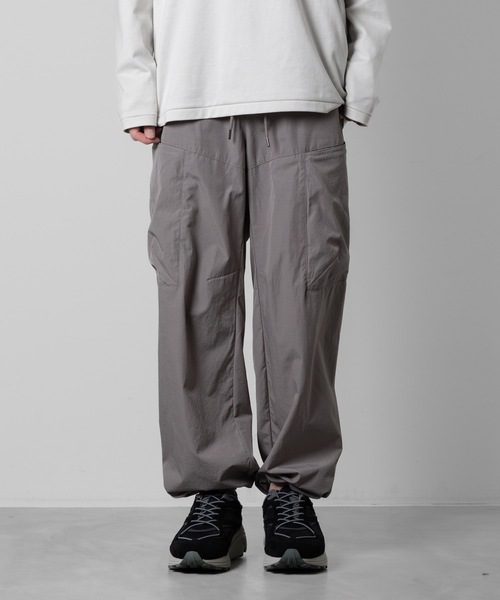 ATTACHMENT（アタッチメント）の「CO/NY ウェザークロス ワイドカーゴ