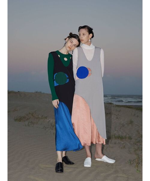 UN3D.（アンスリード）の「サークルレイヤードワンピース（ワンピース