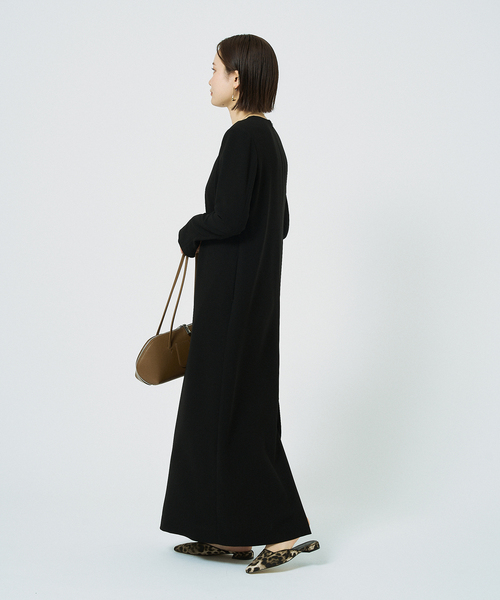 ダブルクロスミニマルロングドレス（ワンピース）｜HARDY NOIR
