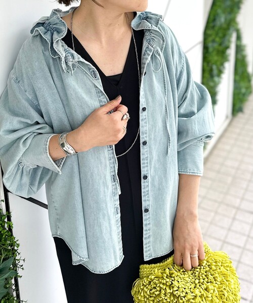 RM denim】フリルギャザーデニムブラウス（シャツ/ブラウス）｜Rie