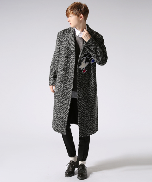 KRIS VAN ASSCHE（クリスヴァンアッシュ）の「DOUBLEBREASTED COAT