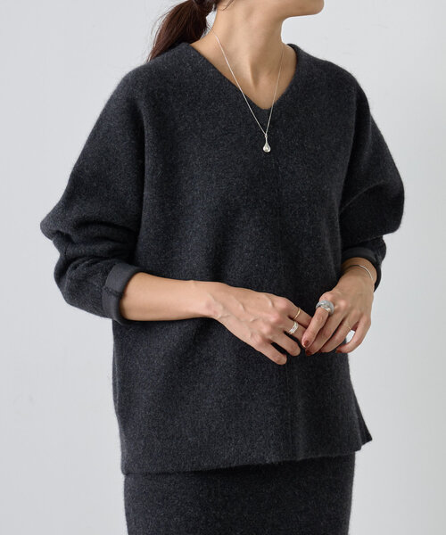 BEARDSLEY（ビアズリー）の「ファーニットVネックプルオーバー（ニット