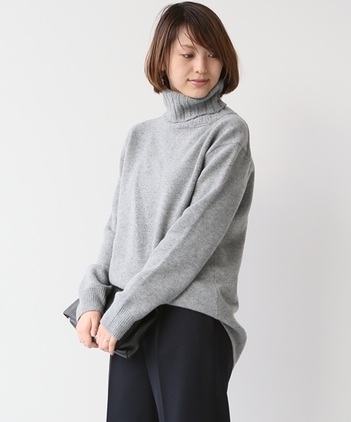 Deuxieme Classe（ドゥーズィエムクラス）の「JADE タートルネック