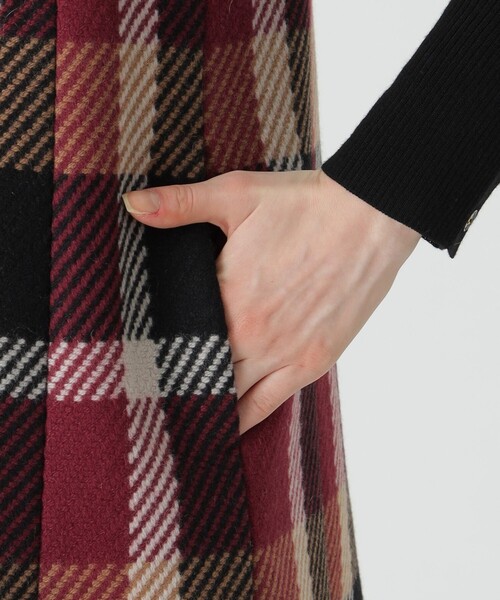 BLUE LABEL CRESTBRIDGE（ブルーレーベルクレストブリッジ）の